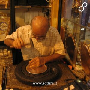 Artigianato e Shopping in Iran: Tesori da Portare a Casa