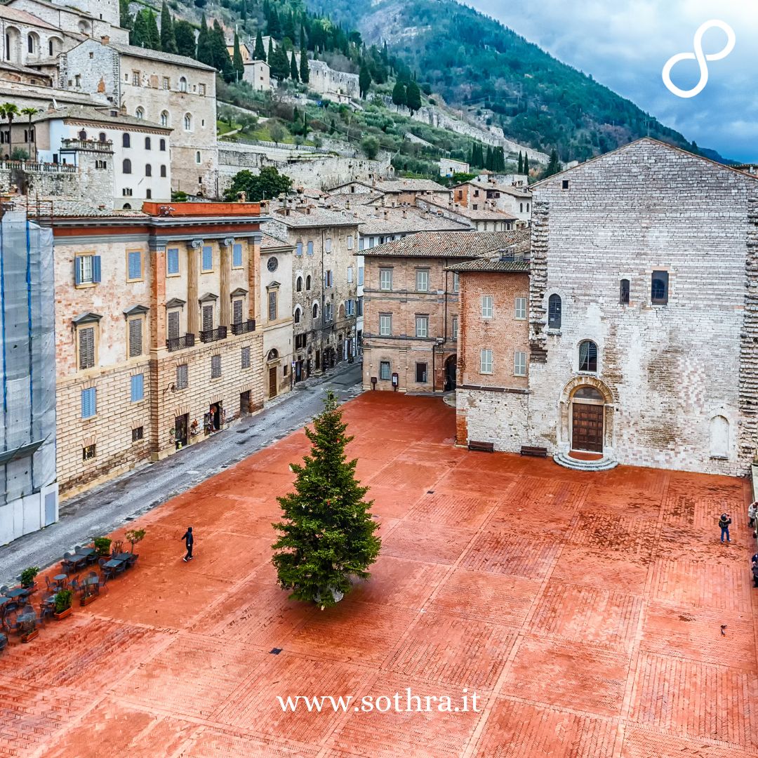 Visitare Gubbio durante il periodo natalizio è un’esperienza unica.