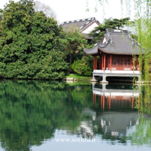 Nei dintorni di Hangzhou ci sono diverse mete interessanti per escursioni giornaliere